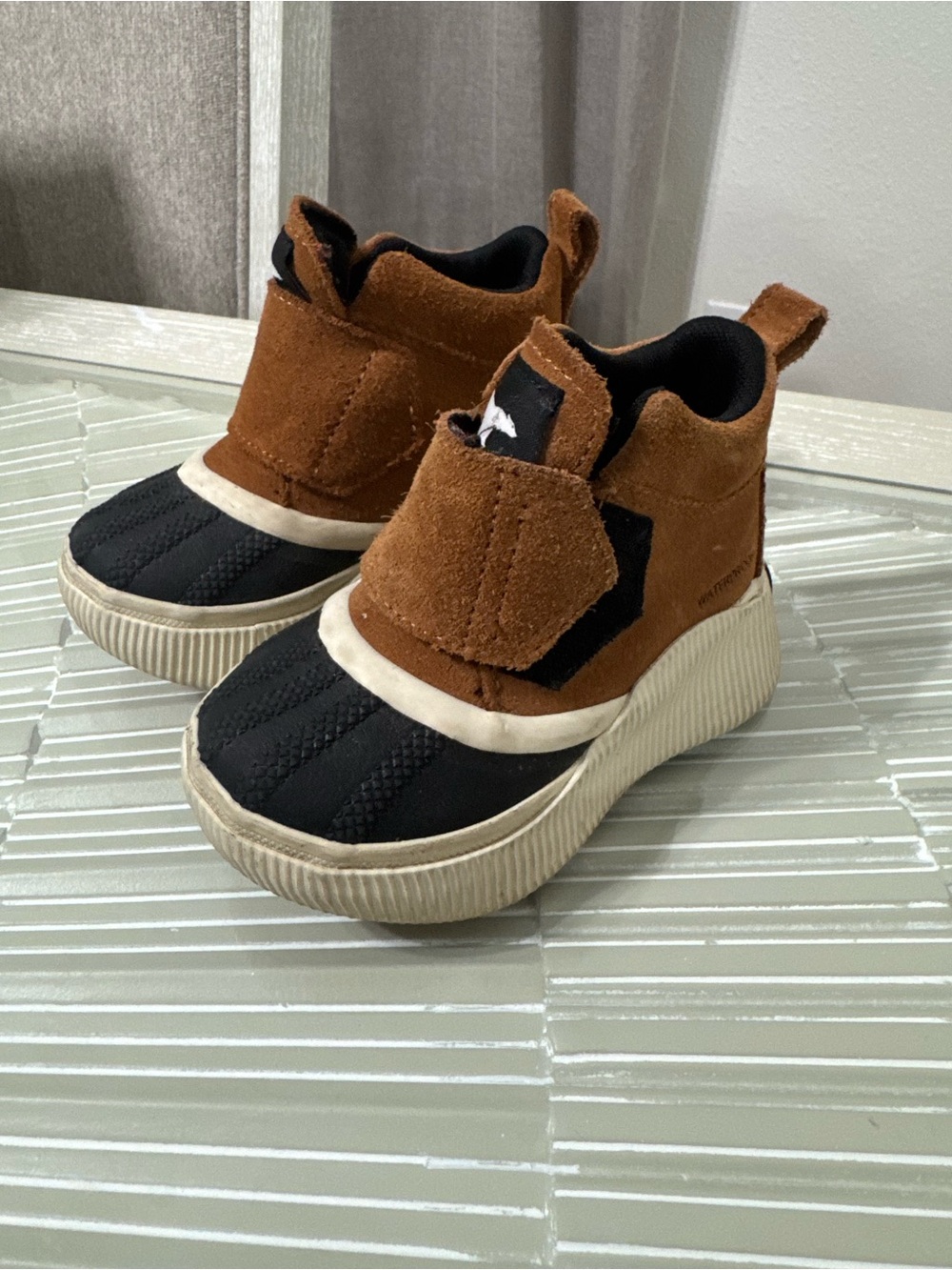 SOREL Toddler Out N About IV Strap Waterproof Boots - Size 8